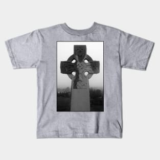 Celtic Cross, Isle of Skye, Scotland, UK Kids T-Shirt